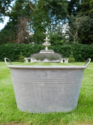 Large Galvanised Oval Metal Dolly Tub
