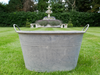 Large Galvanised Oval Metal Dolly Tub