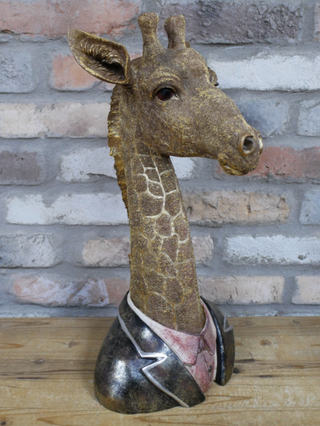 Large Giraffe Bust