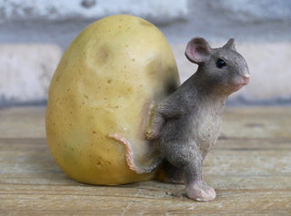 Quirky Resin Mouse Garden Ornament