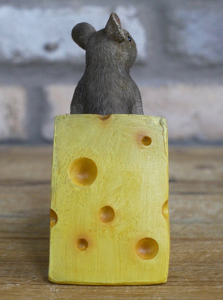 Quirky Resin Mouse Garden Ornament