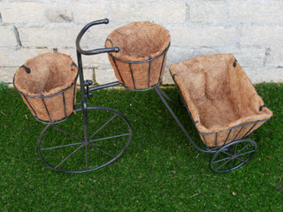 Metal Bicycle Planter