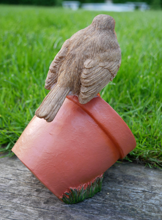 Resin Red Robin Bird Feeder