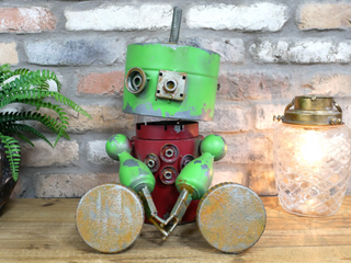 Orbit the Metal Robot