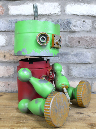 Orbit the Metal Robot