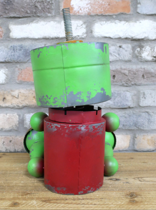 Orbit the Metal Robot