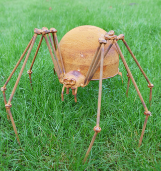 Itsy the Rusty Metal Spider