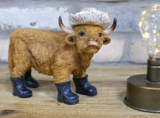 Resin Highland Cow Bull Garden Ornament