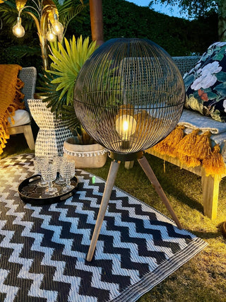 Retro Tripod LED Table Lamp