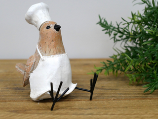 Pair of 2 Resin Chef Birds