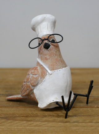 Pair of 2 Resin Chef Birds