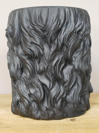 Black Lion Head Planter